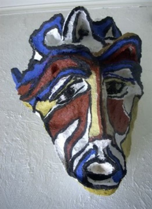 bernard peyroles masque en papier maché épanouî